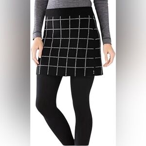 SmartWool Women's Akamina Reversible Skirt - new without tags
